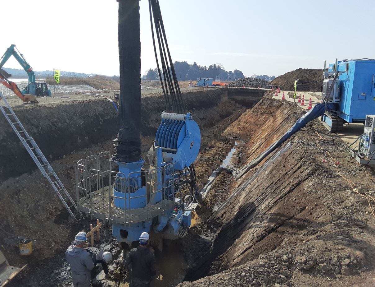 一級河川五行川　越流堤整備工事